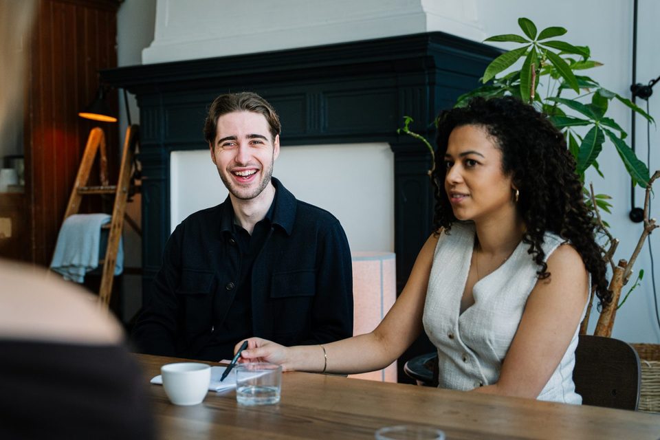 Adviesgesprek over aangifte inkomstenbelasting